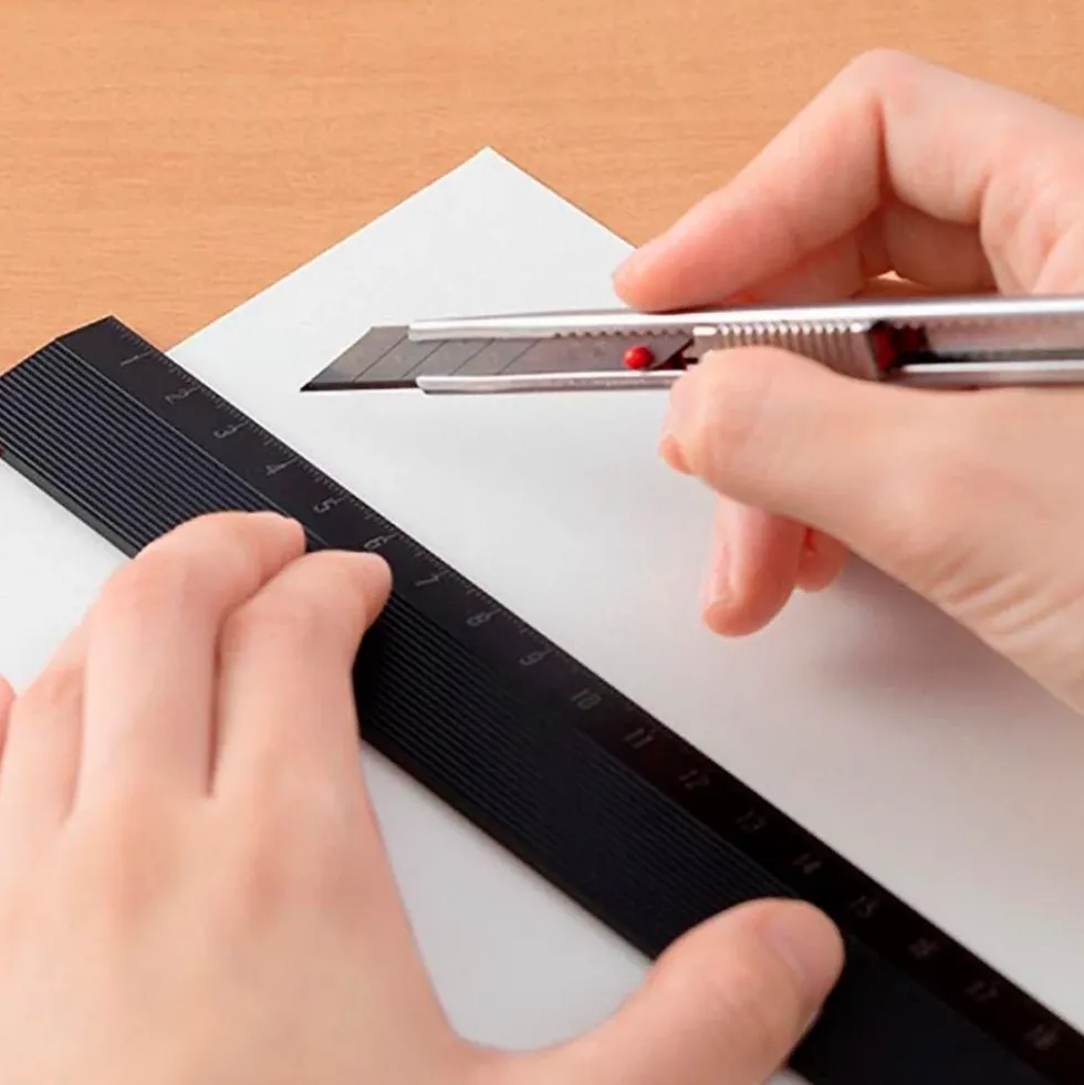 Aluminum ruler 30cm Non-Silp Black