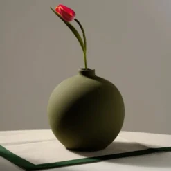 Blanc 03 Pink Vase