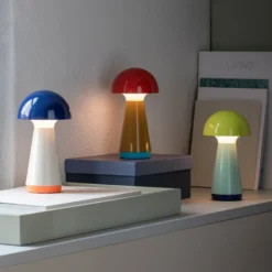 Bobbi Lamp Blue