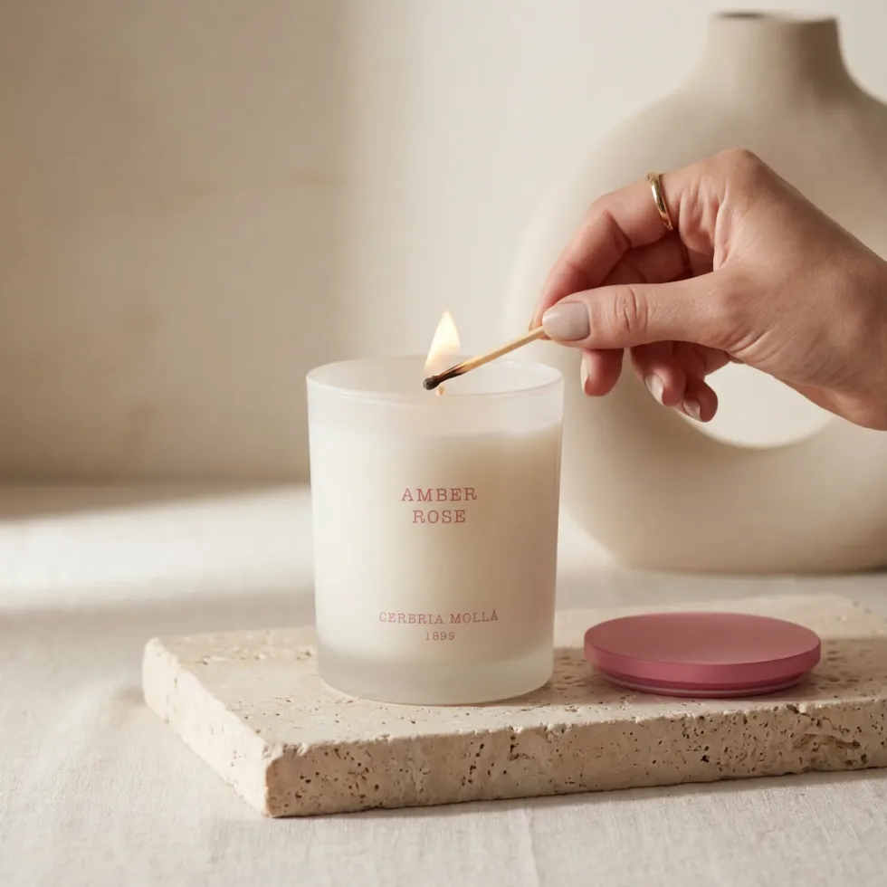 Candle Amber Rose 230 GR