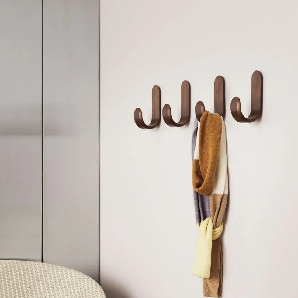 Curve Hook Walnut