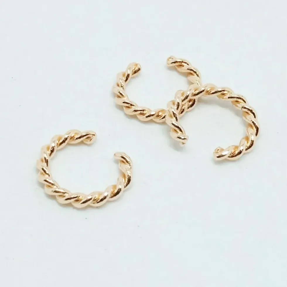 Earring Luisa (ear cuff)