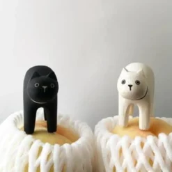 Pole Pole Wooden Animal Black Cat