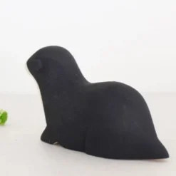 Pole Pole Wooden Animal Black Otter