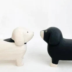 Pole Pole Wooden Animal Dachshund White