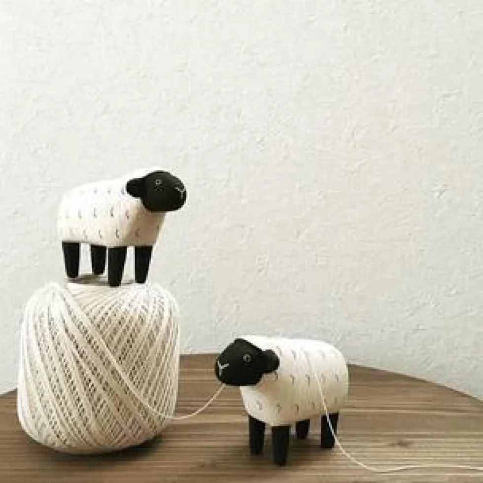 Pole Pole Wooden Animal Sheep