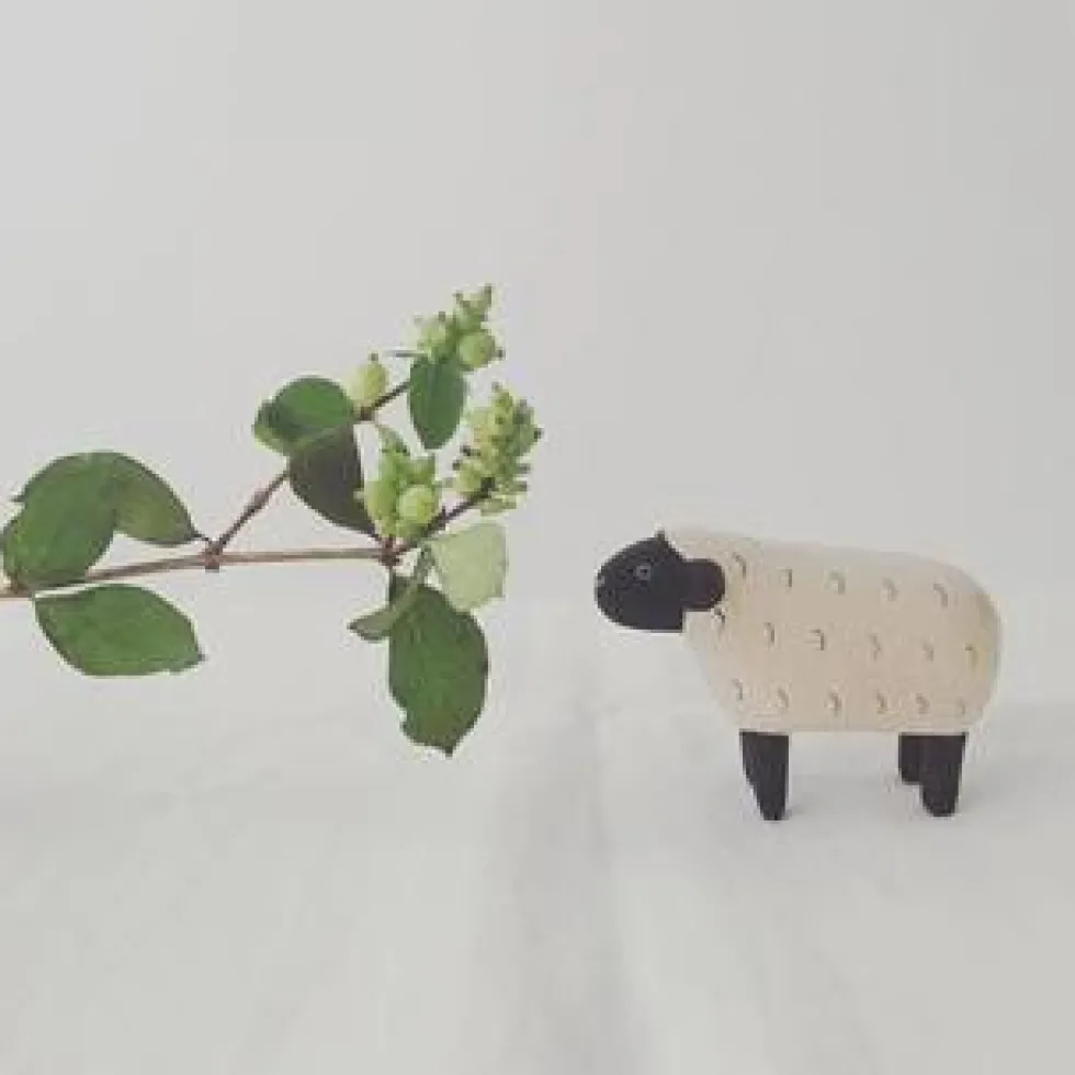 Pole Pole Wooden Animal Sheep