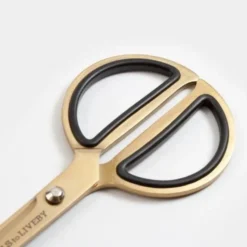 Scissors 8