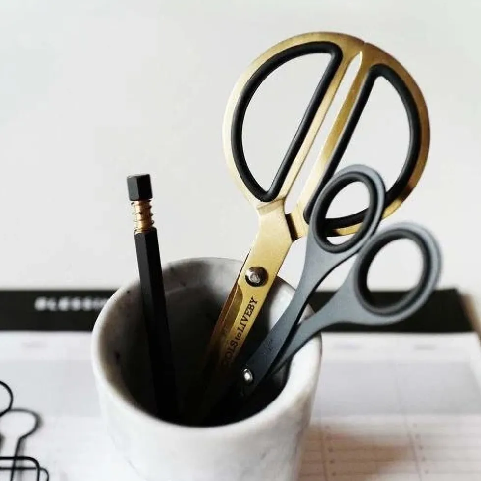 Scissors 8" Gold