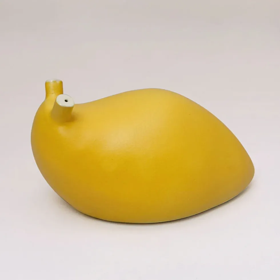 Slug Giverny Yellow Medium