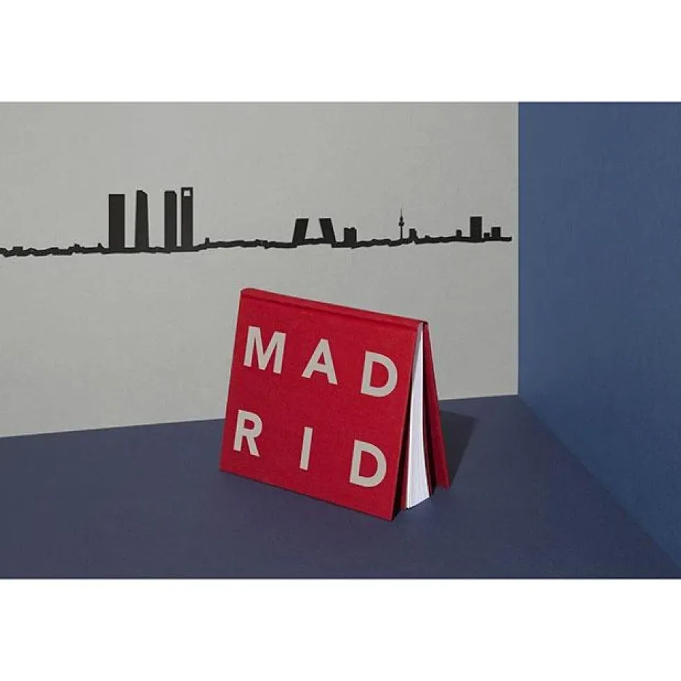 The Line Madrid Black