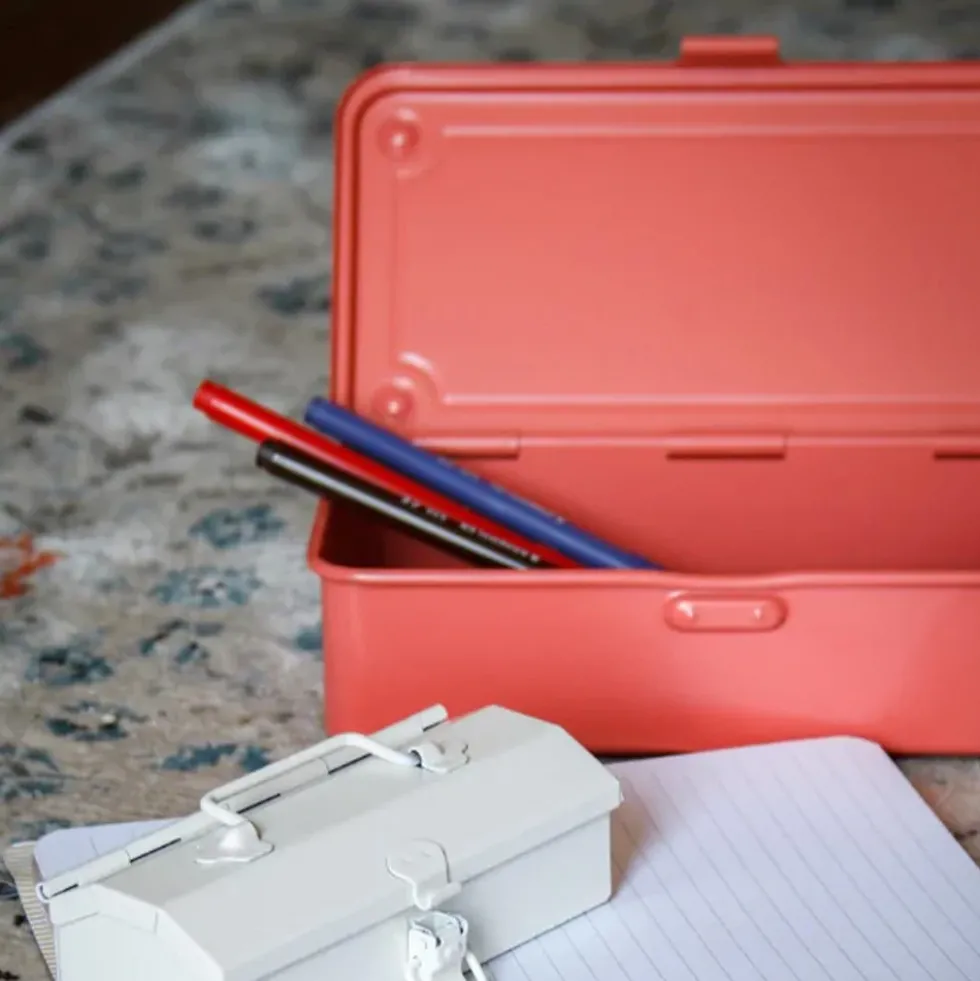 Toolbox T-190 Pink