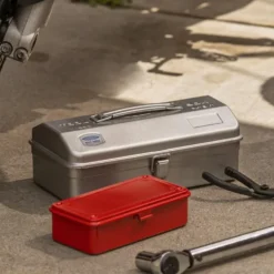 Toolbox T-190 Red