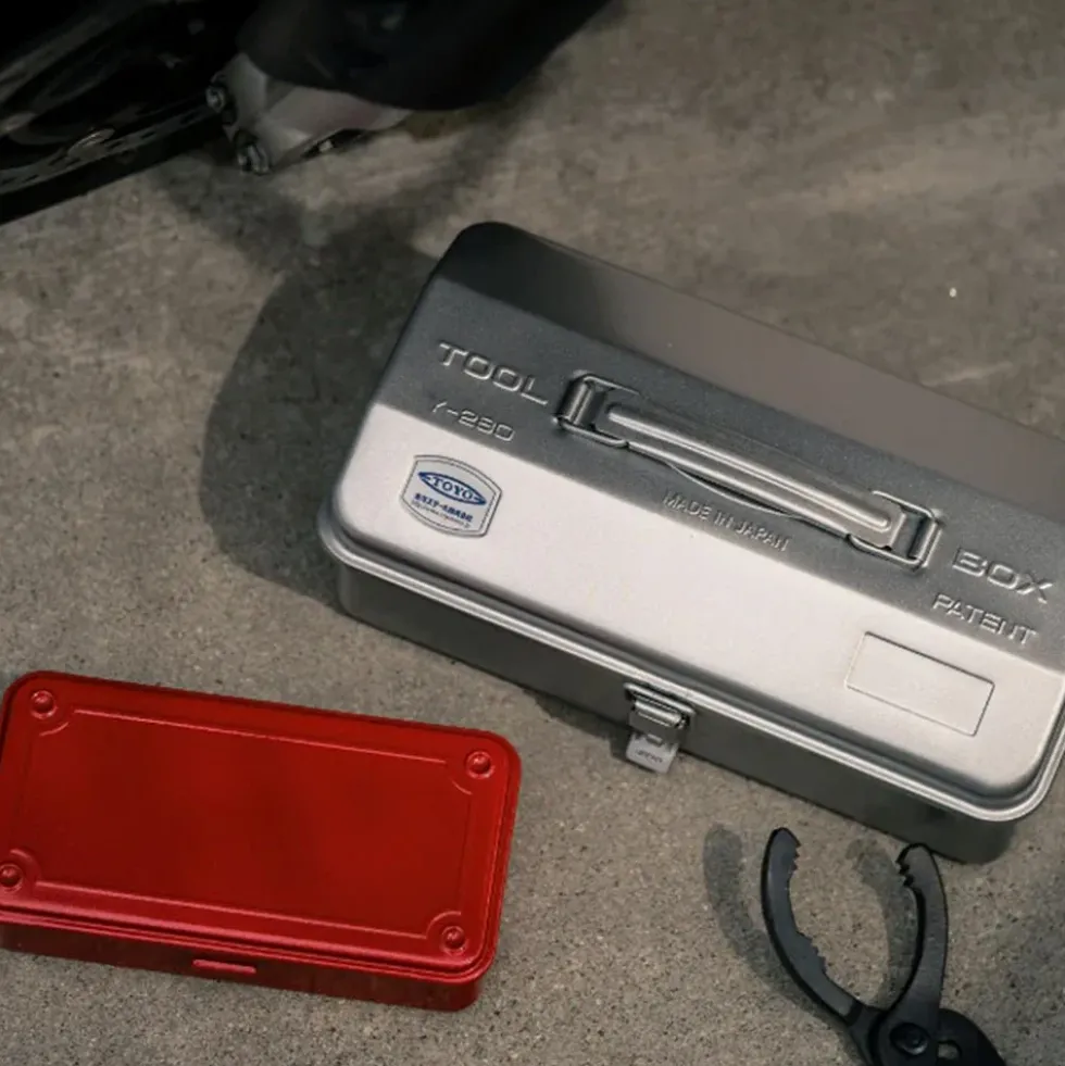 Toolbox T-190 Red