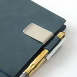 TRAVELER'S notebook Recambio 016 Sujeta Bolígrafo M Azul