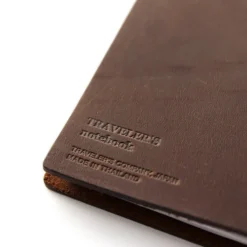 TRAVELER'S notebook - Tamaño Pasaporte Marrón
