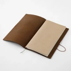 TRAVELER'S notebook - Tamaño Regular Marrón