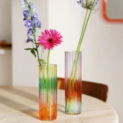 Vase Gradient Small
