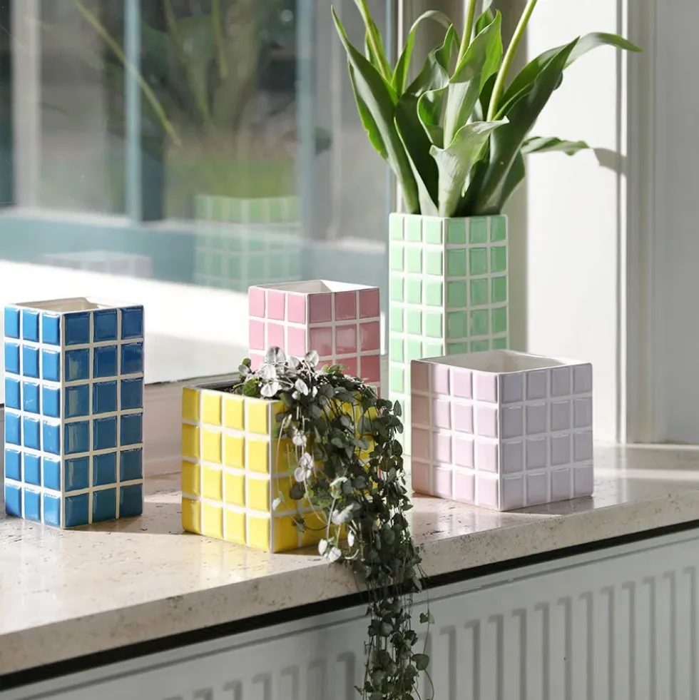Vase Tile Pink